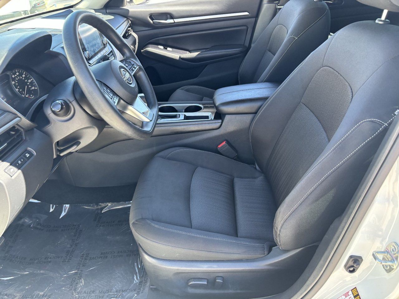Used 2023 Nissan Altima 2.5 SV FWD image 17