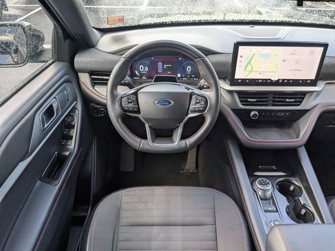 Used 2025 Ford Explorer ST-Line AWD/4WD image 15