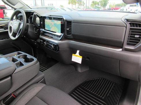 New 2026 Chevrolet Silverado 1500 LT w/ All Star Edition Plus image 13