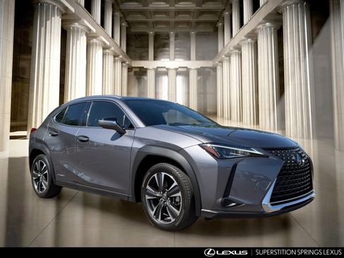 Used 2019 Lexus UX 250h AWD/4WD image 2