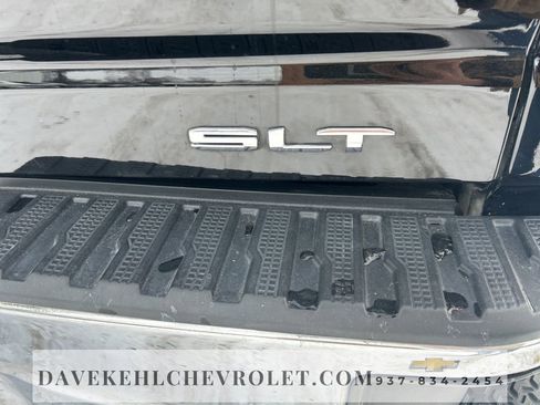 Used 2022 GMC Sierra 2500 SLT w/ X31 Off-Road Package image 22