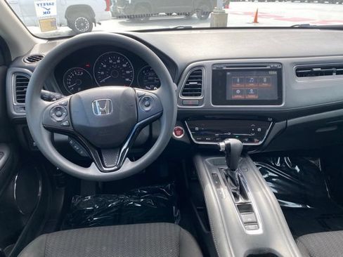 Used 2016 Honda HR-V EX image 11