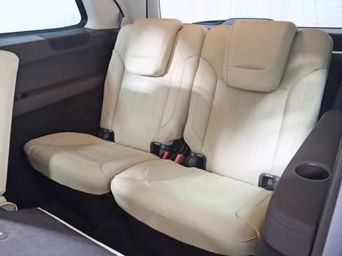 Used 2017 Mercedes-Benz GLS 450 4MATIC w/ Premium Package image 38