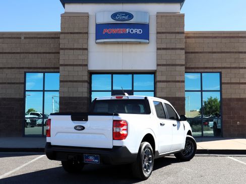New 2026 Ford Maverick XLT image 6