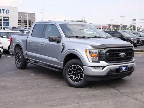 Used 2022 Ford F150 XLT w/ Equipment Group 302A High AWD/4WD image 2
