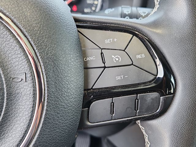 Used 2021 Jeep Renegade Latitude w/ Sun & Sound Group AWD/4WD image 17
