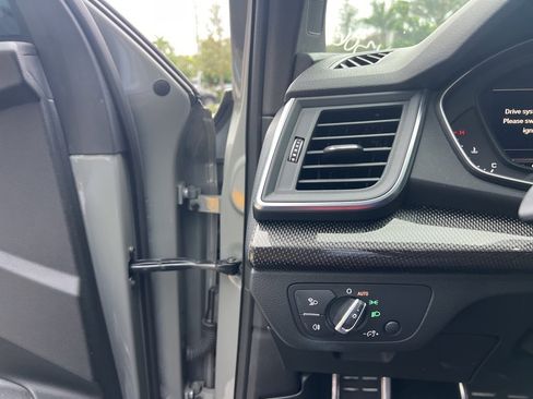 Used 2020 Audi SQ5 Premium Plus w/ Premium Plus Package image 39