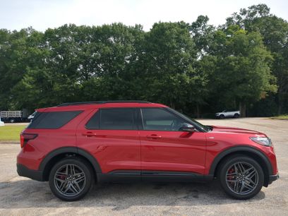 Certified 2025 Ford Explorer ST-Line w/ Premium Package
