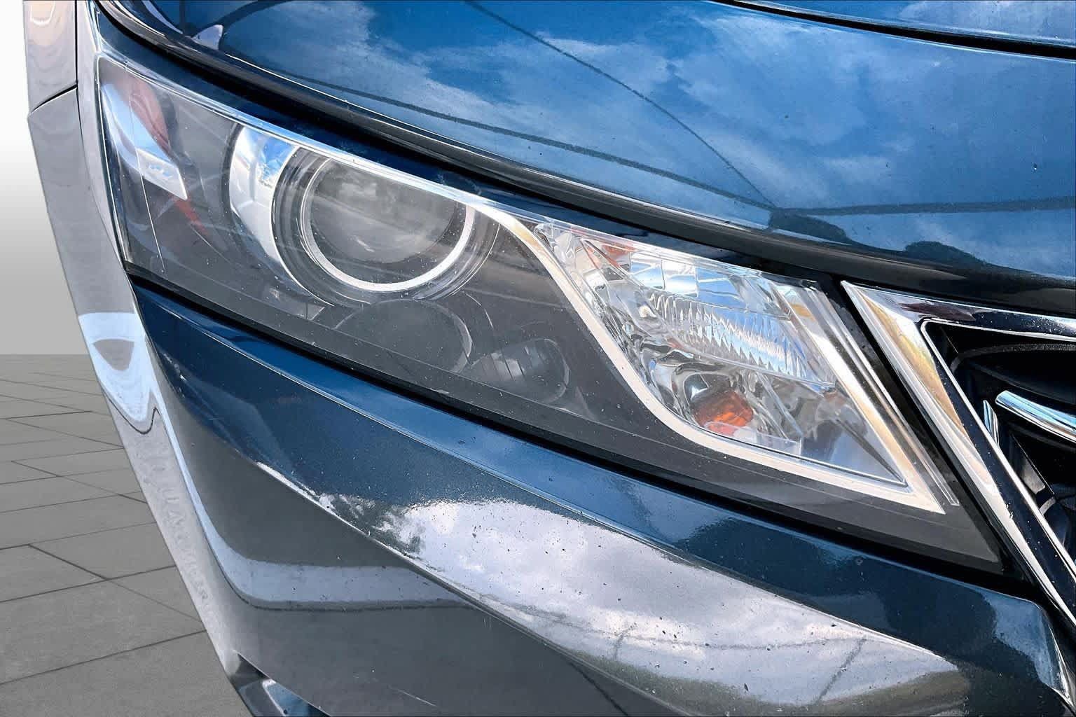 Used 2019 Chevrolet Impala LT FWD image 26