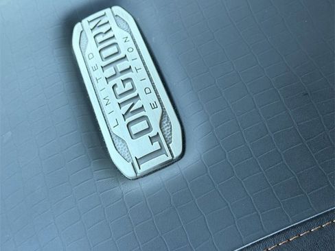 Used 2022 RAM 1500 Limited w/ Bed Utility Group image 20