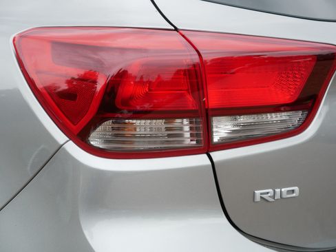 Certified 2022 Kia Rio S w/ Option Group 015 FWD image 17