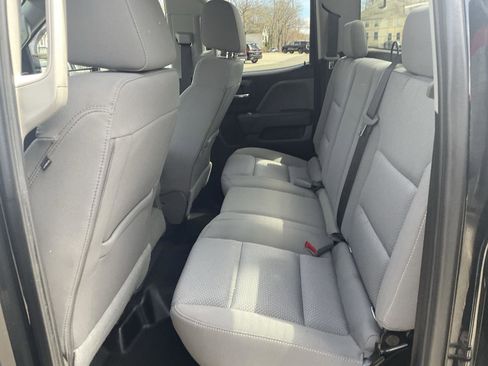 Used 2019 Chevrolet Silverado 2500 W/T AWD/4WD image 11