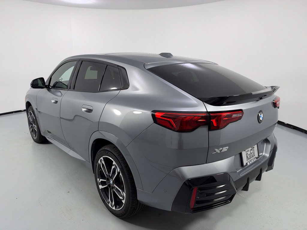New 2027 BMW X2 xDrive28i w/ Technology Package AWD/4WD image 5