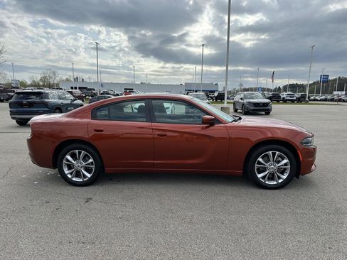 Used 2021 Dodge Charger SXT w/ Cold Weather Package AWD/4WD image 9