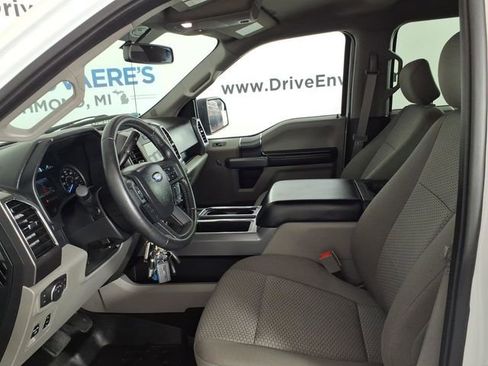 Used 2018 Ford F150 XLT w/ Equipment Group 302A Luxury AWD/4WD image 12