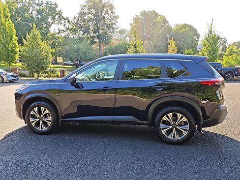Certified 2023 Nissan Rogue SV w/ SV Premium Package AWD/4WD image 4