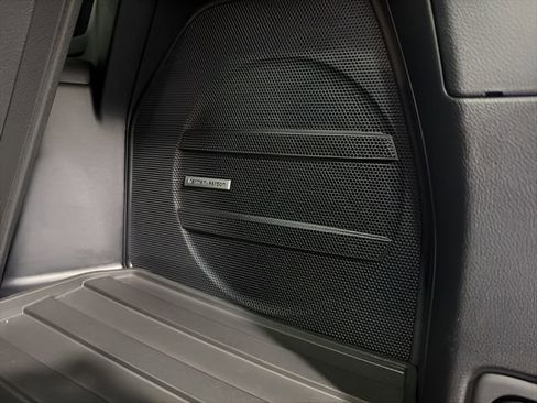 Certified 2025 Subaru Ascent Bronze Edition image 39