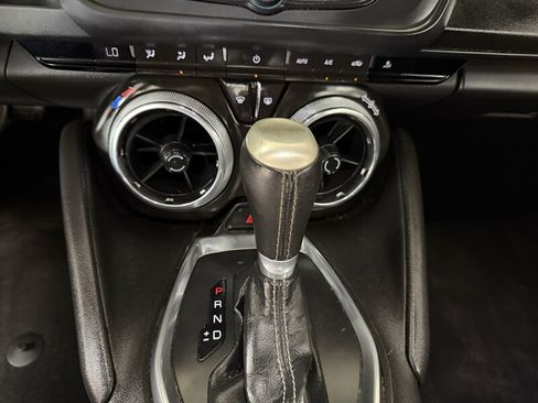 Used 2017 Chevrolet Camaro LT RWD image 13