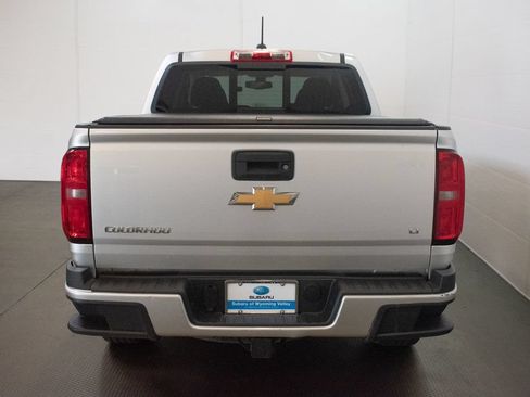 Used 2016 Chevrolet Colorado LT w/ LT Convenience Package AWD/4WD image 5