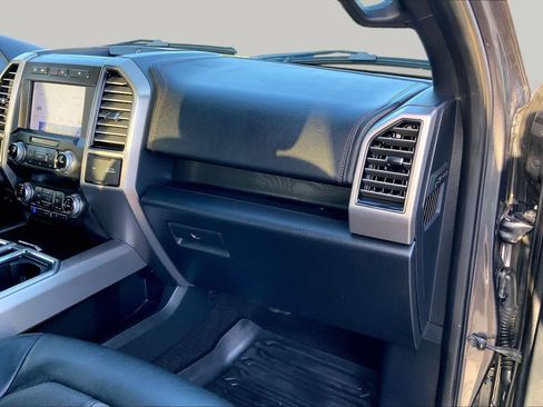 Used 2020 Ford F150 Platinum w/ Equipment Group 701A Luxury AWD/4WD image 19