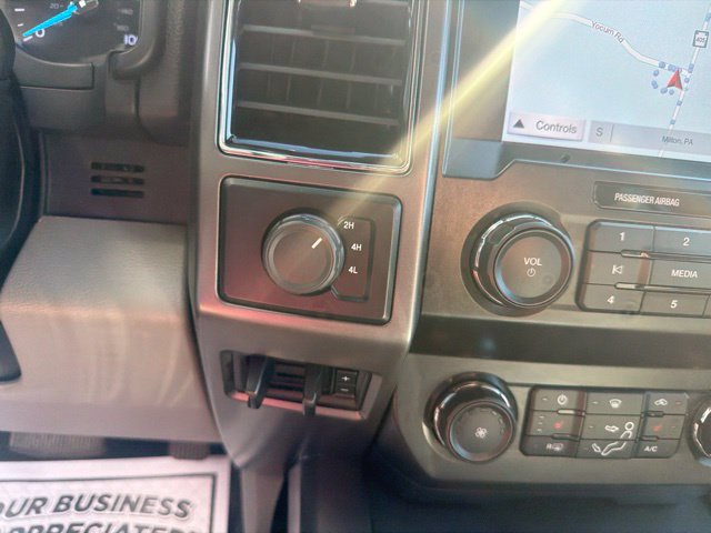 Used 2019 Ford F250 XLT w/ XLT Premium Package AWD/4WD image 24