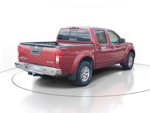 Used 2016 Nissan Frontier SV w/ SV Value Truck Package AWD/4WD image 4