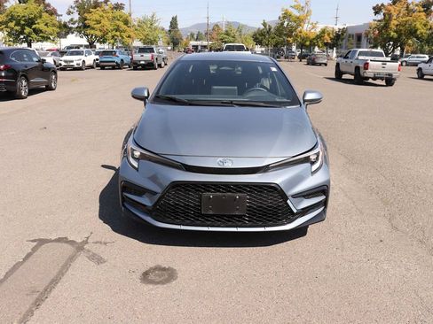 Certified 2026 Toyota Corolla SE w/ SE Package FWD image 2