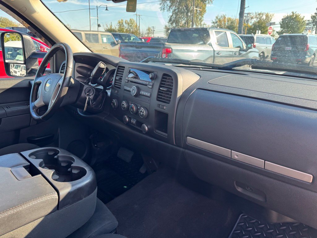 Used 2013 Chevrolet Silverado 2500 LT w/ Convenience Package AWD/4WD image 29