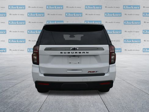 Used 2021 Chevrolet Suburban RST w/ Luxury Package AWD/4WD image 6