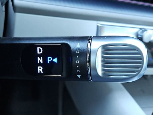 Certified 2025 Hyundai Ioniq 6 SEL image 31