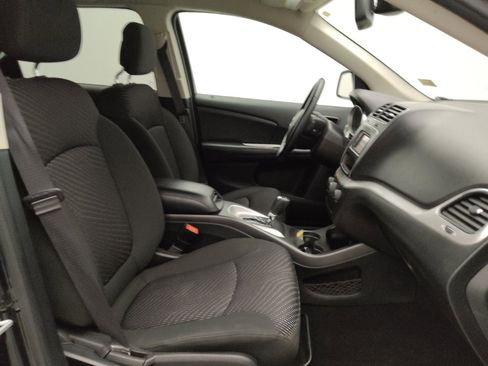 Used 2019 Dodge Journey SE w/ Connectivity Group AWD/4WD image 21