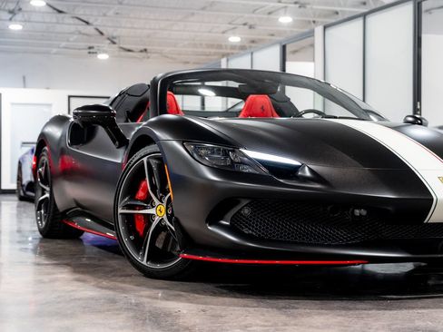 Used 2025 Ferrari 296 GTS RWD image 16