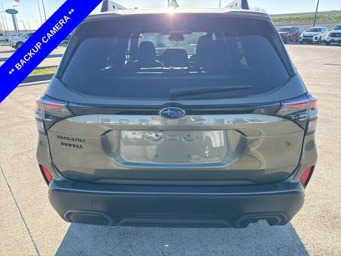 Used 2025 Subaru Forester Limited image 9