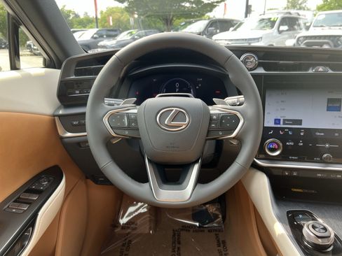 Used 2026 Lexus RZ 450e AWD w/ Technology Package image 16