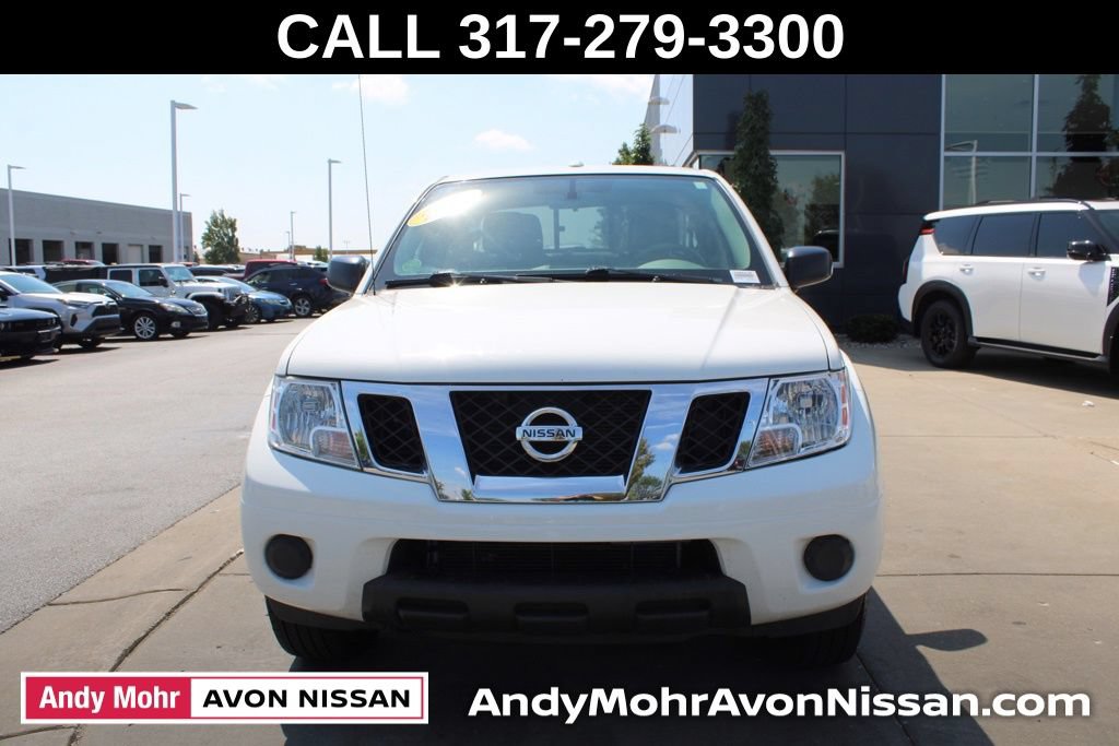 Used 2018 Nissan Frontier SV AWD/4WD image 2