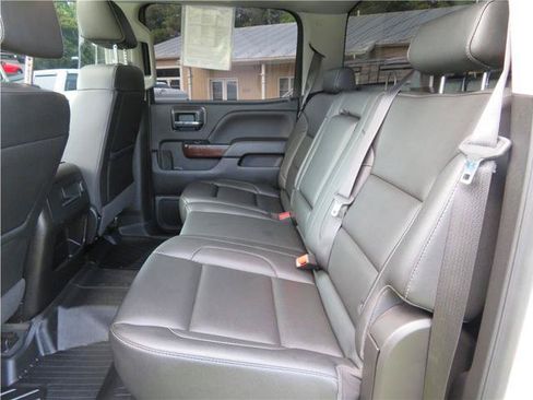 Used 2019 GMC Sierra 3500 SLT w/ Driver Alert Package AWD/4WD image 6