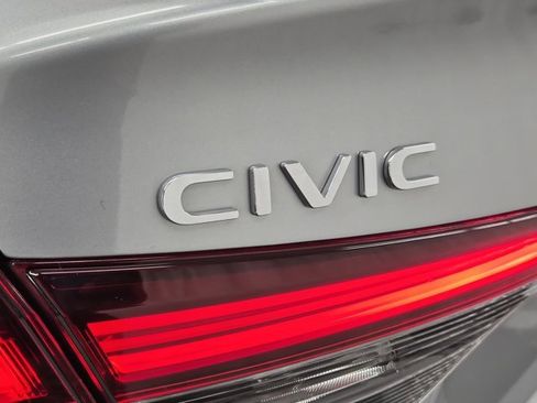 Certified 2025 Honda Civic Sport image 7