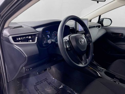 Used 2024 Toyota Corolla LE image 9
