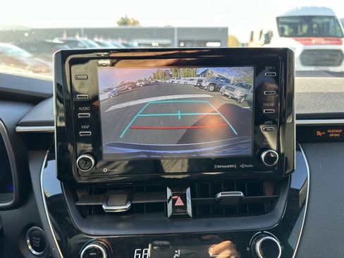 Used 2022 Toyota Corolla XSE image 12