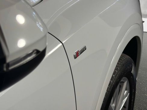 Used 2025 Audi Q3 2.0T Premium AWD/4WD image 22
