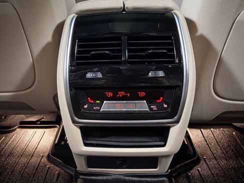 Used 2022 BMW X5 xDrive45e w/ M Sport Package image 21