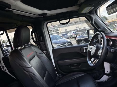 Used 2020 Jeep Wrangler Unlimited Rubicon AWD/4WD image 10