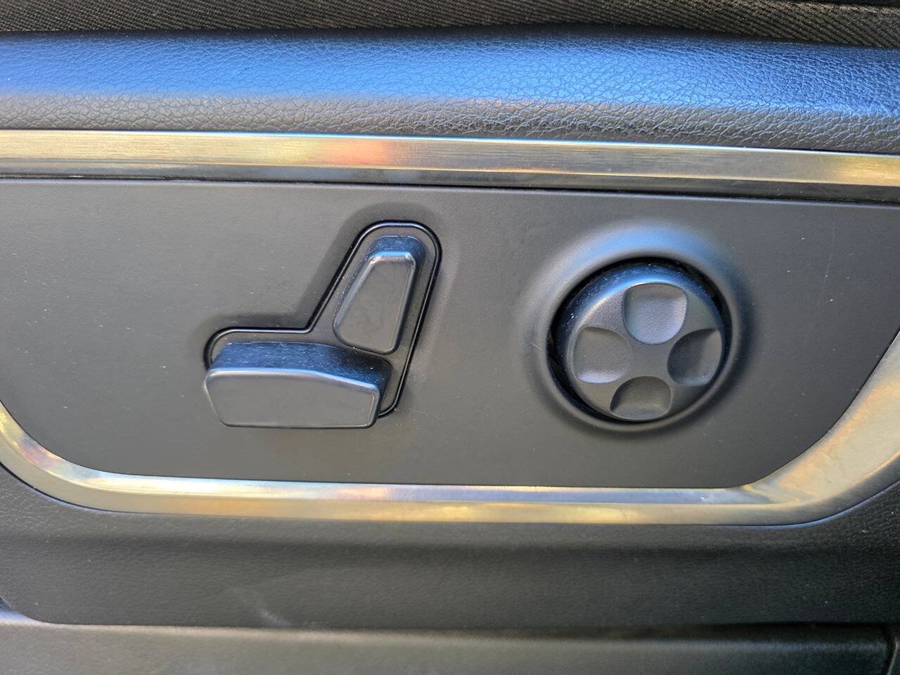 Used 2020 RAM 1500 Limited AWD/4WD image 18