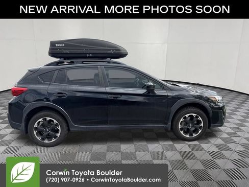 Used 2023 Subaru Crosstrek 2.0i Premium AWD/4WD image 9