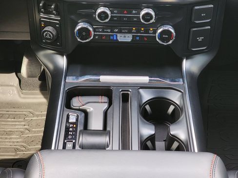 Used 2025 Ford F150 Raptor AWD/4WD image 23
