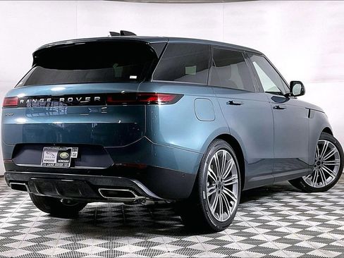 New 2026 Land Rover Range Rover Sport SE AWD/4WD image 2