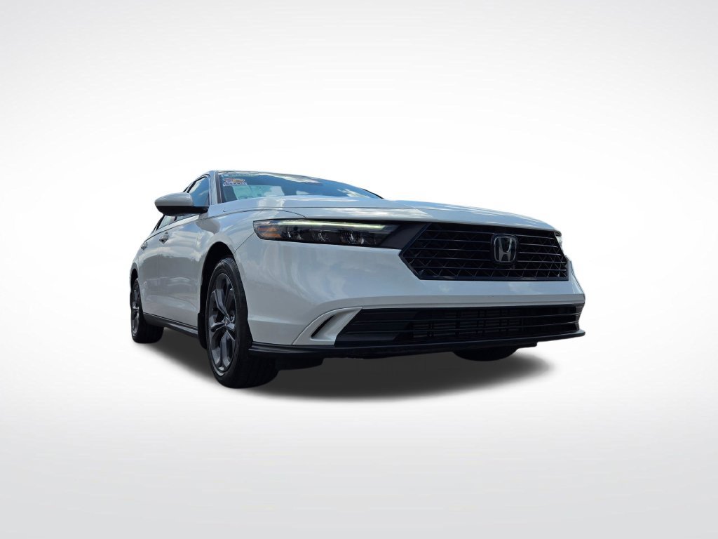 Used 2023 Honda Accord EX image 48