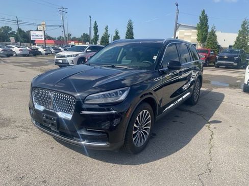 Used 2022 Lincoln Aviator Reserve w/ Elements Package Plus AWD/4WD image 2