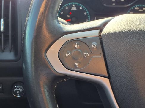 Used 2022 Chevrolet Colorado LT w/ Safety Package RWD image 15