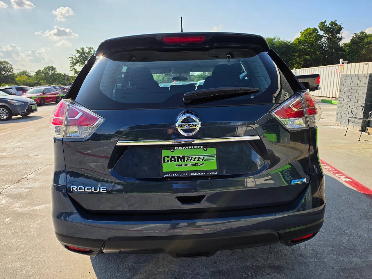 Used 2014 Nissan Rogue S FWD image 12